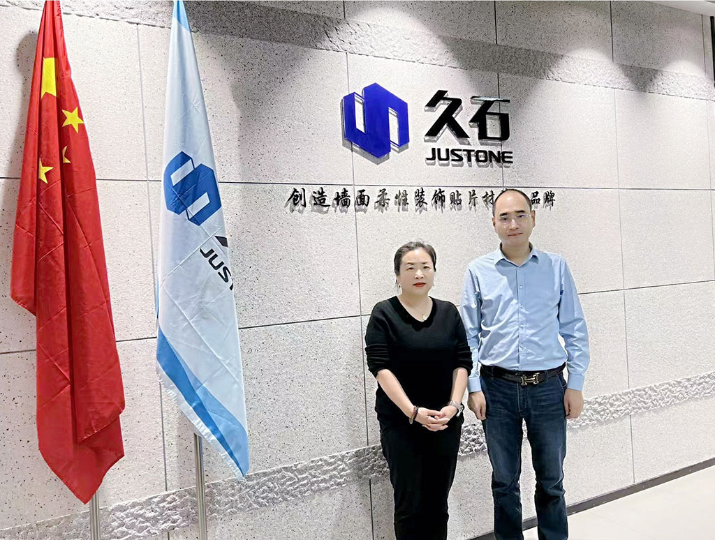 1733216195210038.jpg 3fc3550d6d5a9b2e23edf7a67f1b05a.jpg