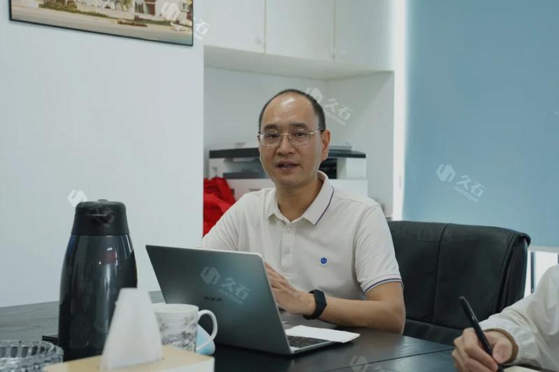 1759197816116633.jpg 640.webp (14).jpg