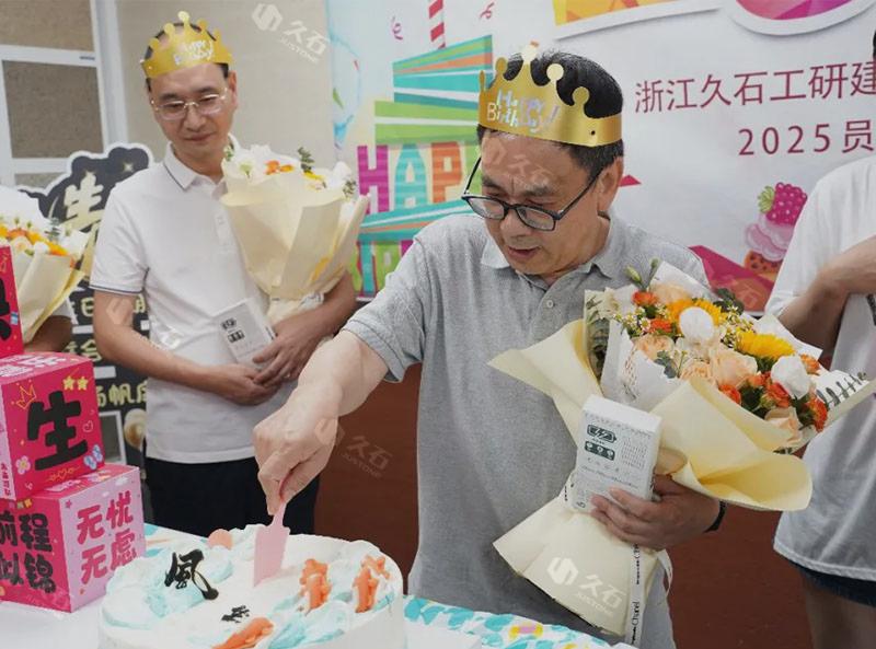 1759213821514315.jpg 3.jpg