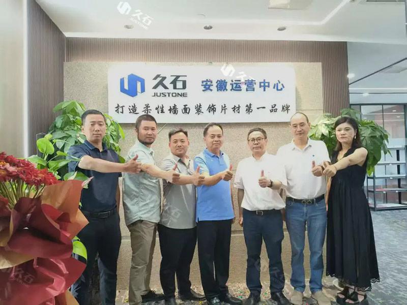 1759215962254576.jpg 1.jpg